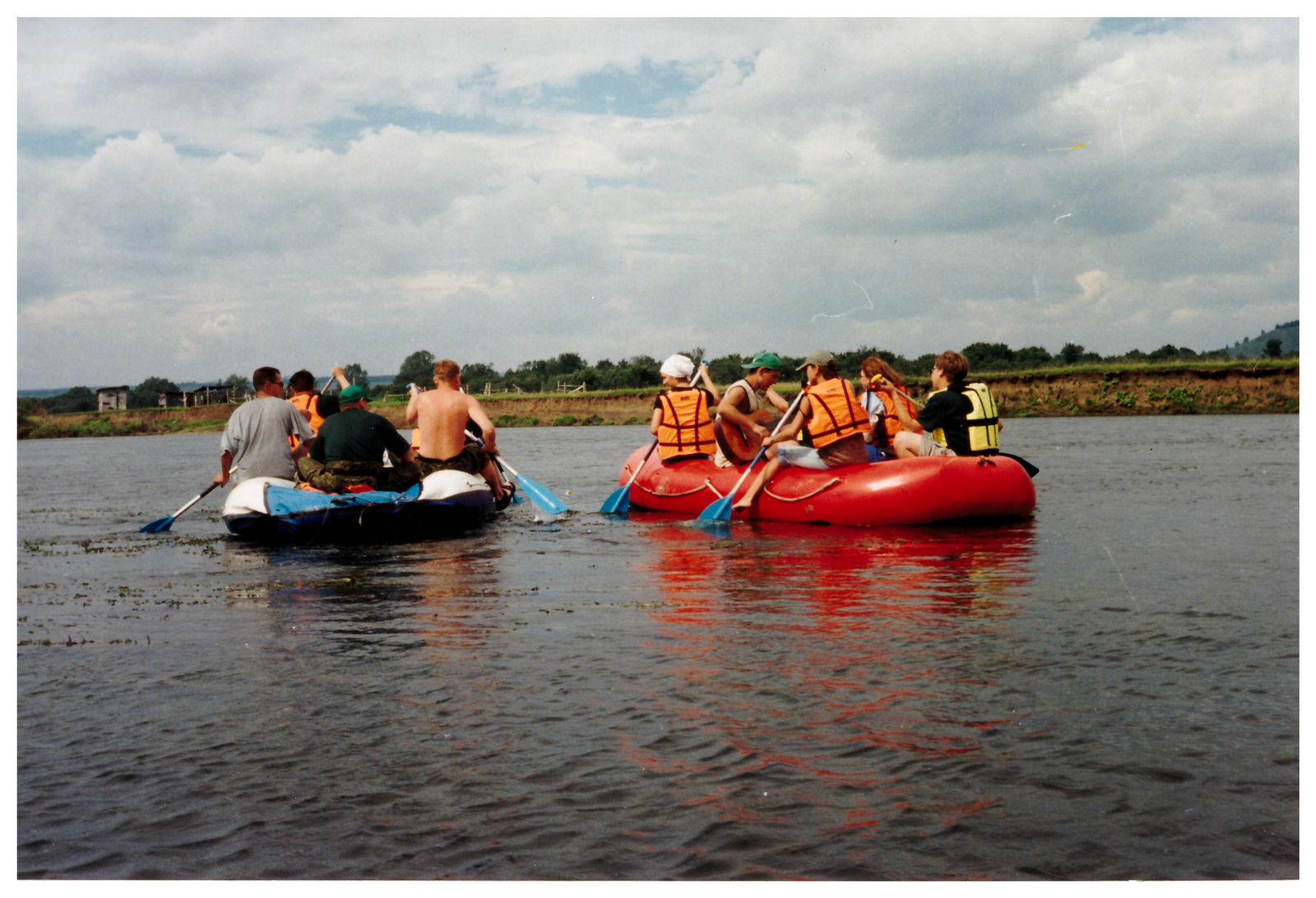 Трагедия на воде в Башкирии: из реки достали тело мужчины