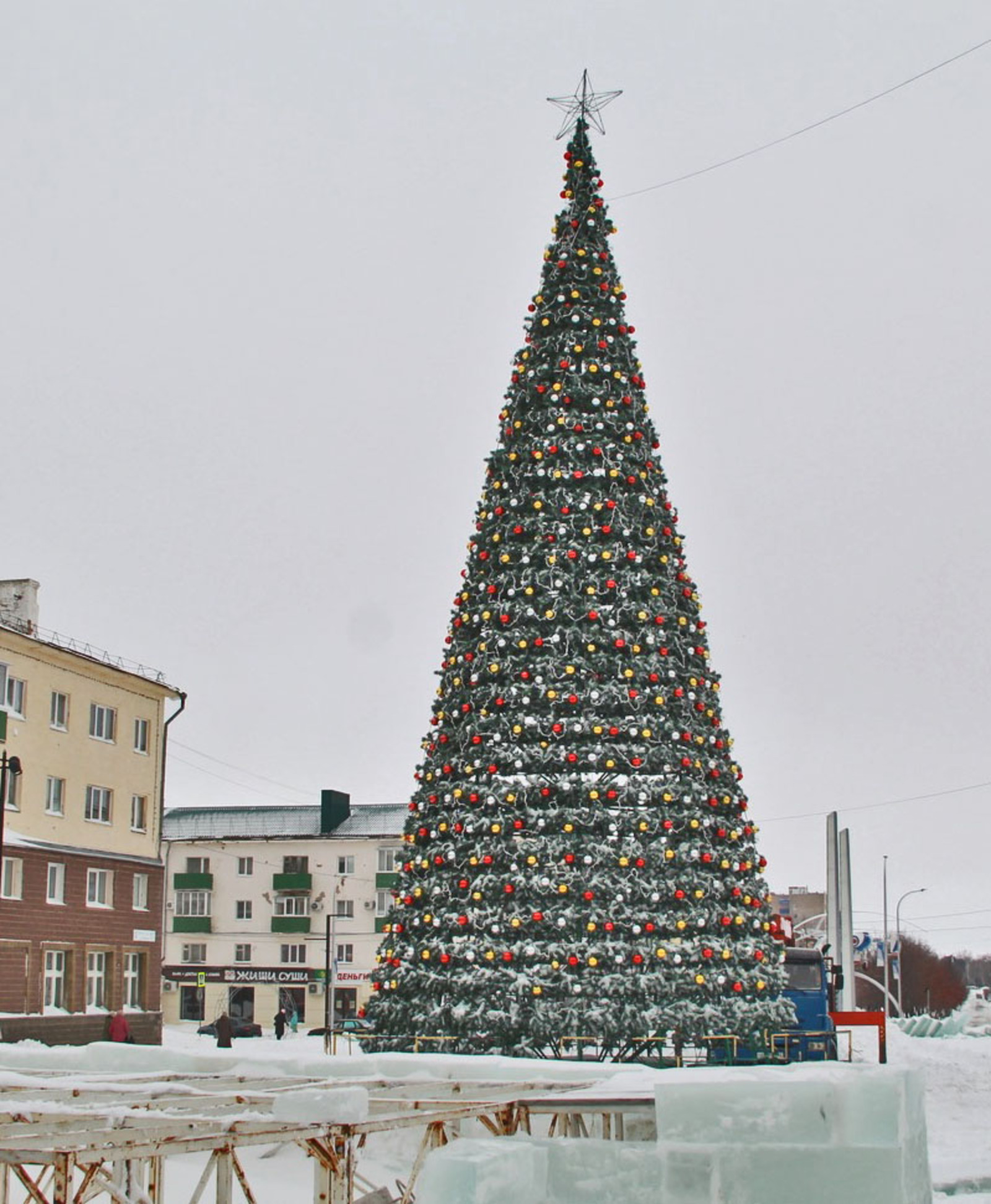 Кумертау начинает новогоднее преображение