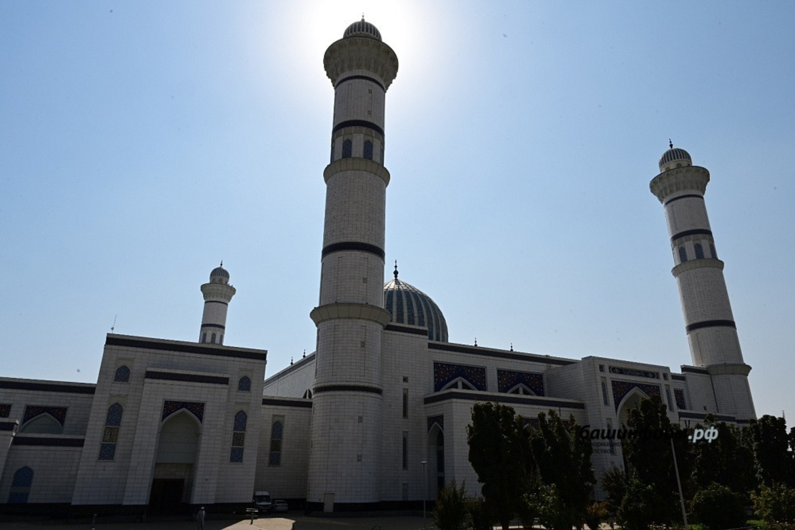 Из Уфы запускают прямые рейсы в Бохтар: когда и как улететь