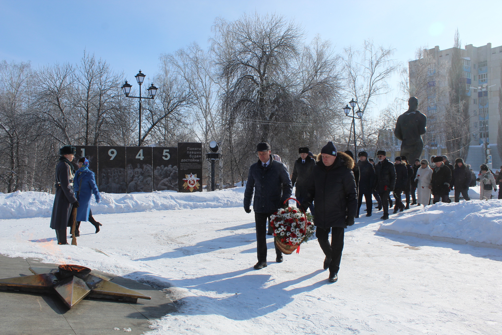 В Кумертау прошёл праздничный митинг ко Дню защитников Отечества