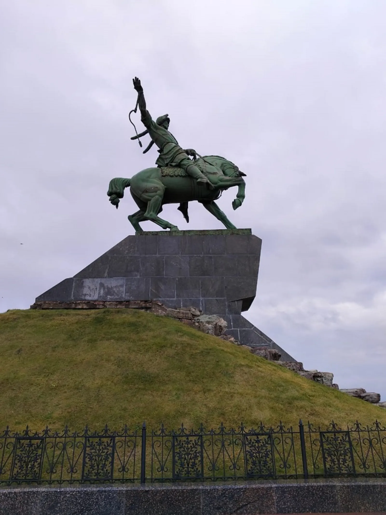 В Уфе начинается реставрация главного символа - памятника Салавату Юлаеву