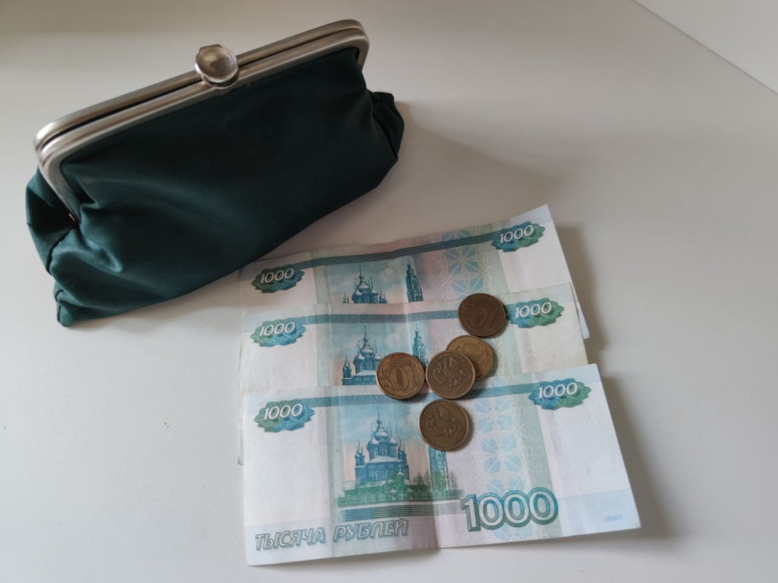 Пенсии в августе: на сколько увеличатся выплаты?