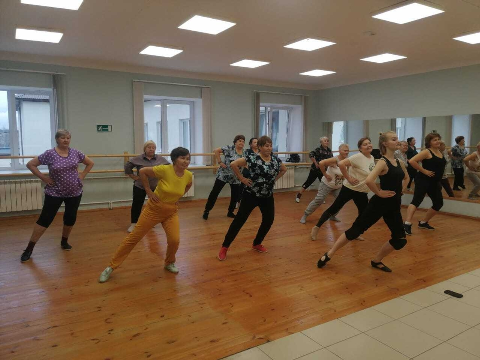 В Куюргазинском районе для пенсионеров открылись бесплатные уроки танцев