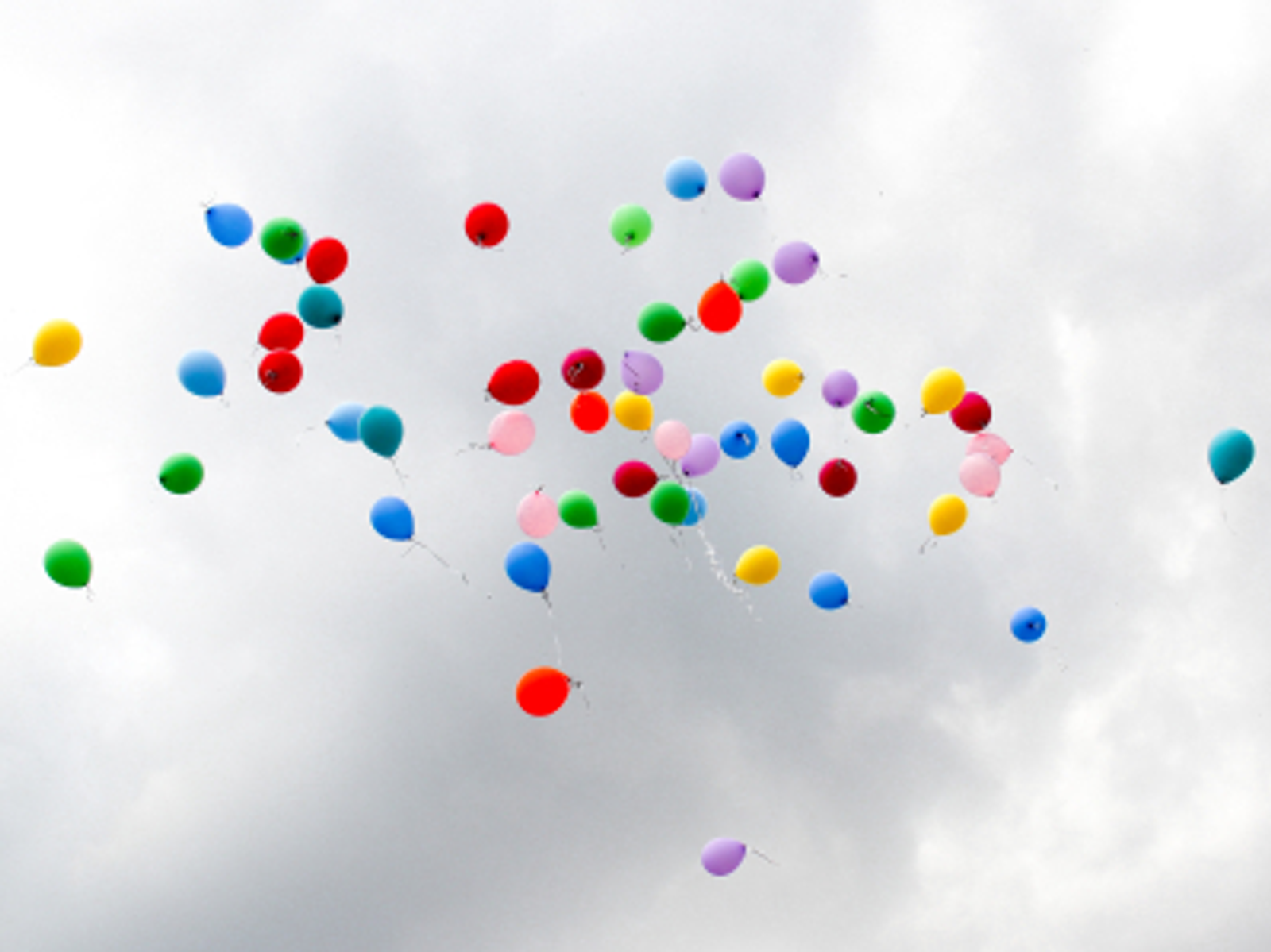 Стало известно когда пройдут выпускные вечера в школах РФ в 2026 году