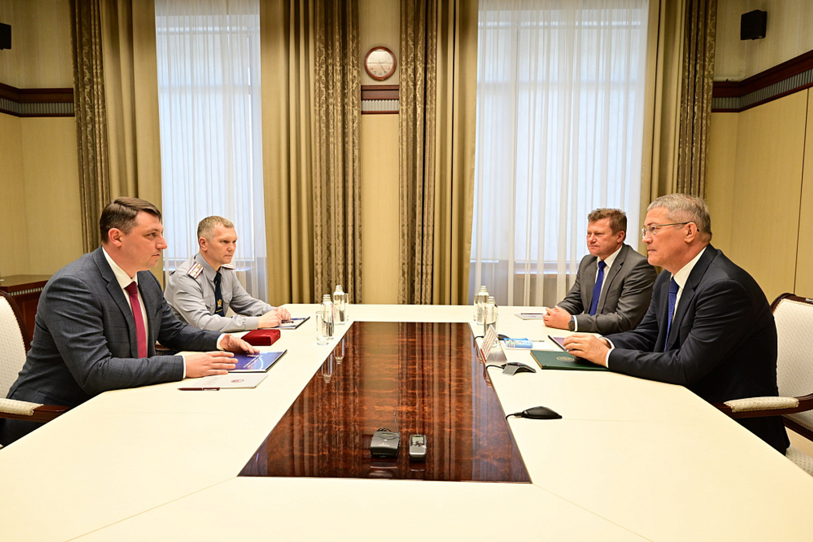 Радий Хабиров встретился с заместителем директора ФСИН России Сергеем Щербаковым