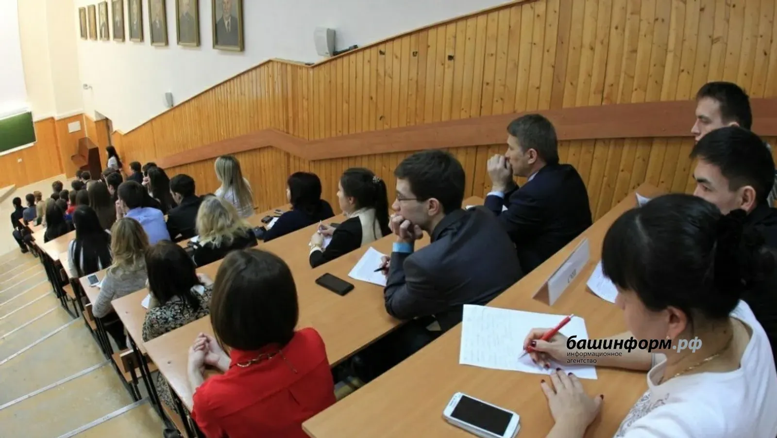 Вдовы погибших бойцов СВО могут получить бесплатное образование