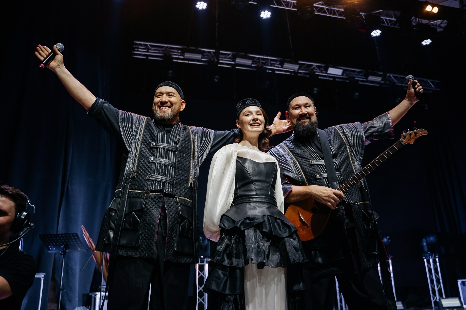 AY YOLA: как этно-фолк группа завоевала популярность