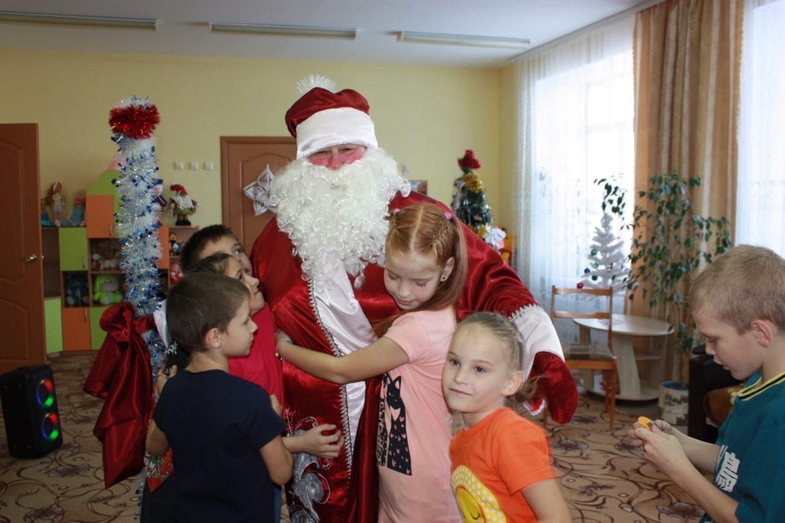 Сотрудники Кумертауской больницы поздравили детей