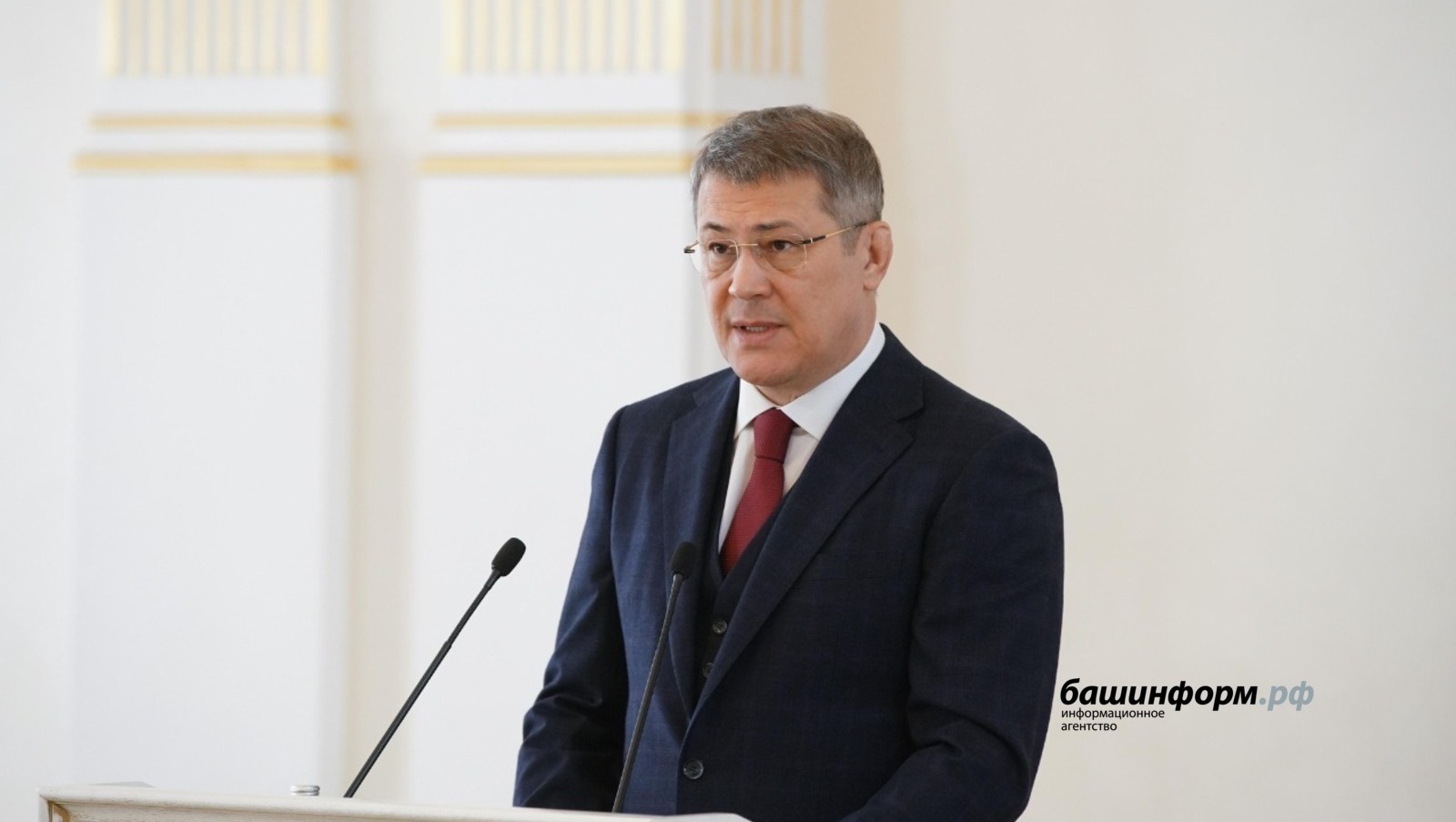 Глава Башкирии занял первое место среди глав регионов ПФО в медиарейтинге за апрель 2023 года