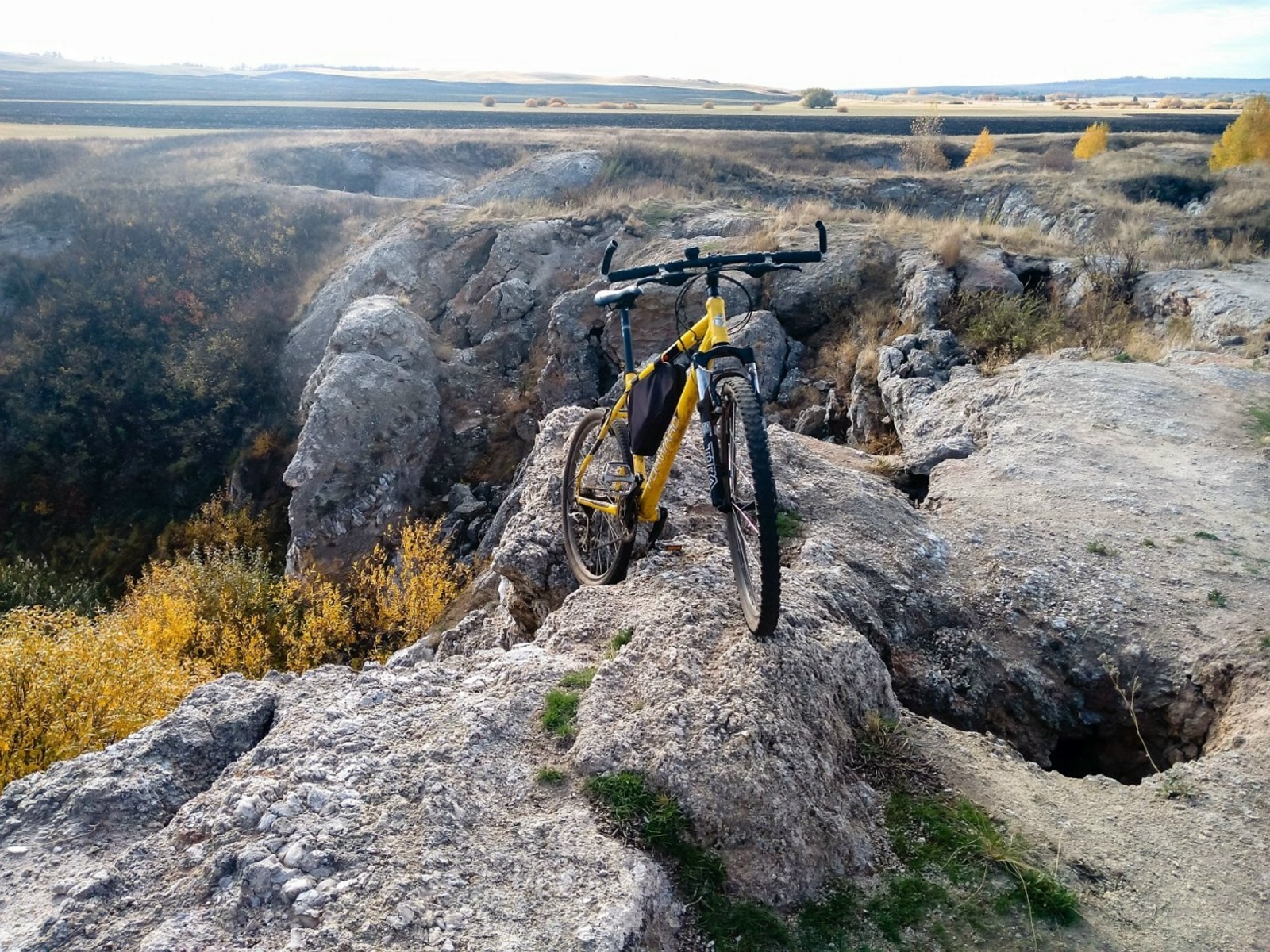 Кавалер на велосипеде