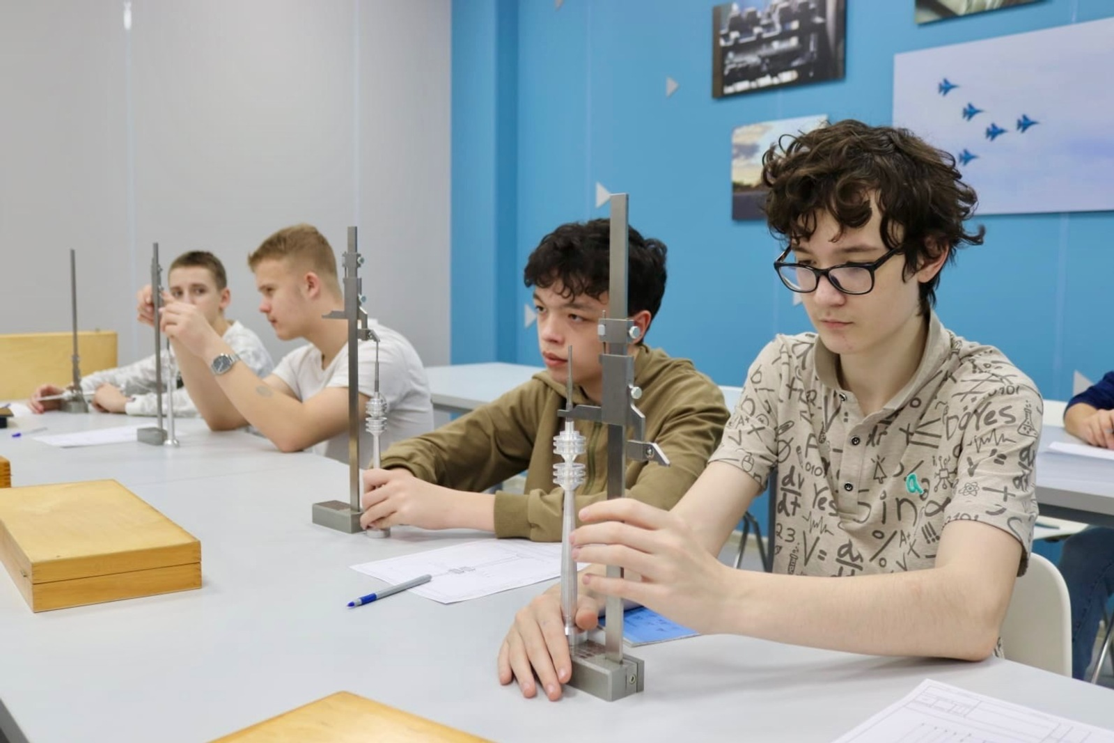 Школьников Башкирии готовят к авиастроению