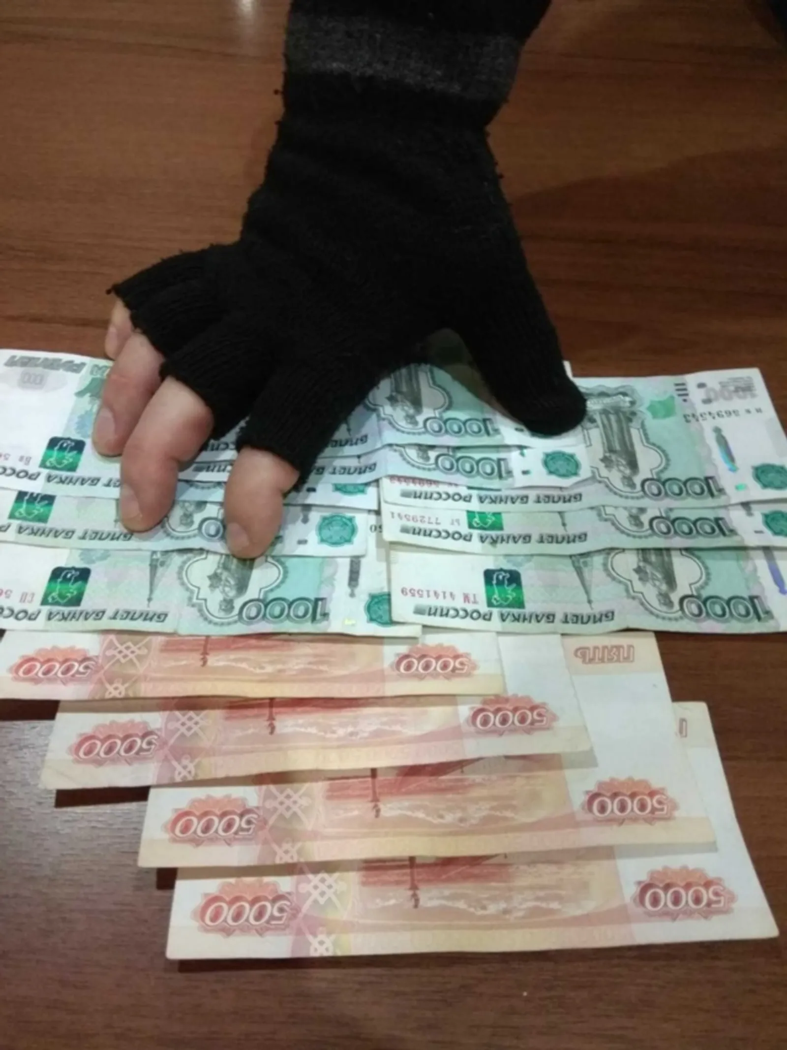 Мошенники выманили миллионы у пенсионеров Башкирии за один день