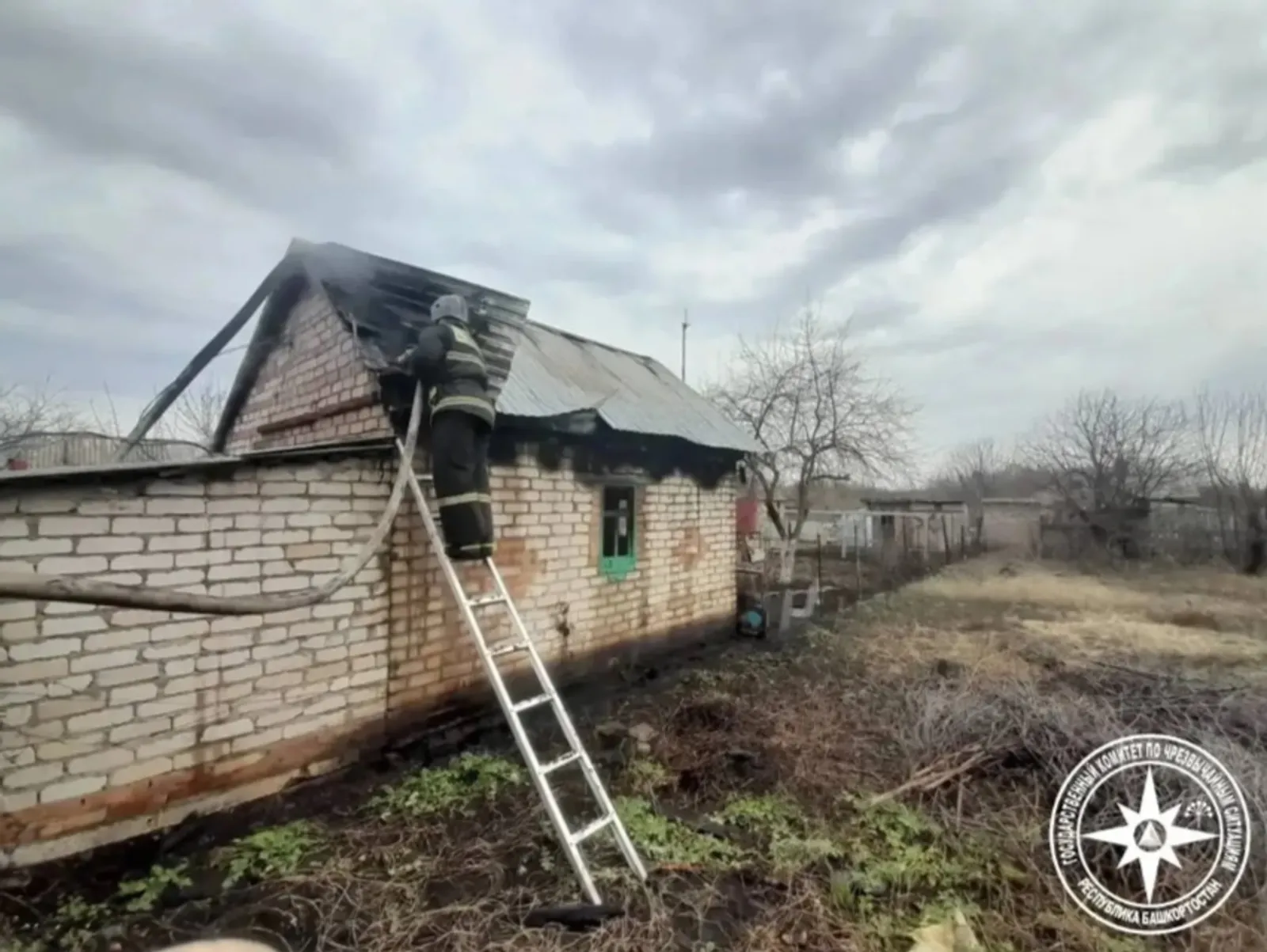 В Башкирии пожар в СНТ унес жизнь 70-летнего дачника