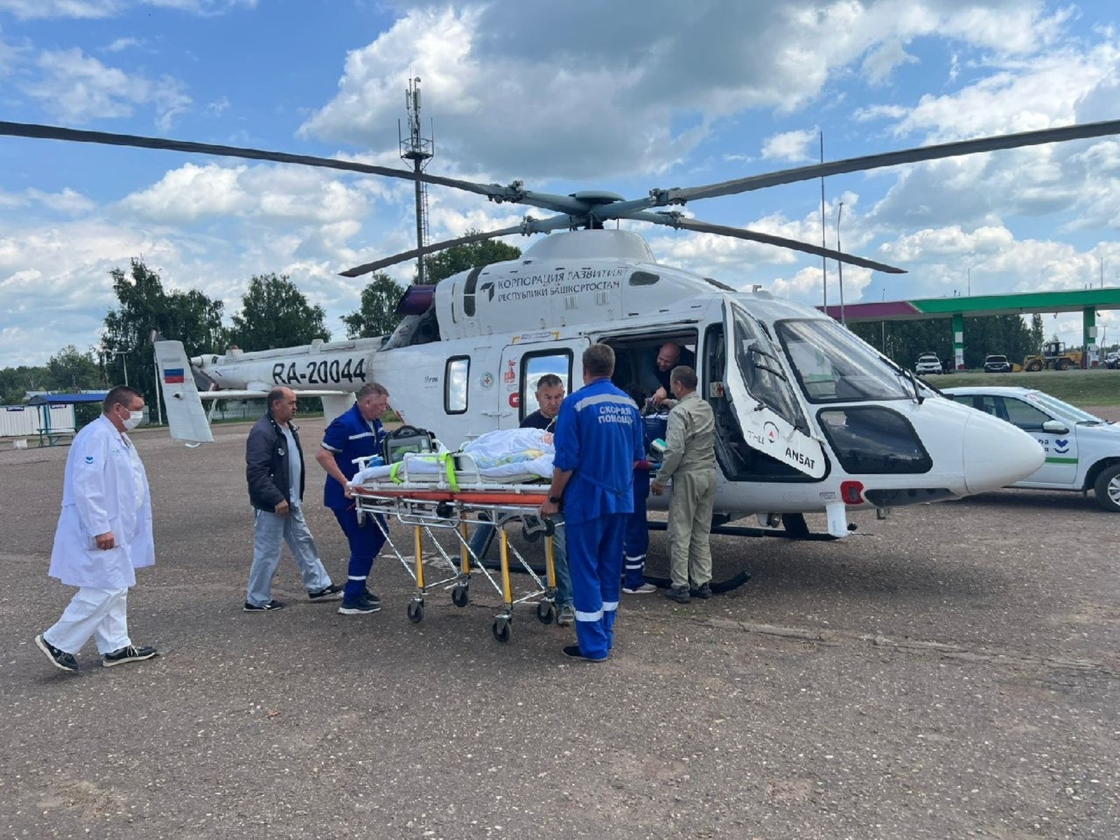 В Башкирии могут построить новые вертолетные площадки для санитарной авиации