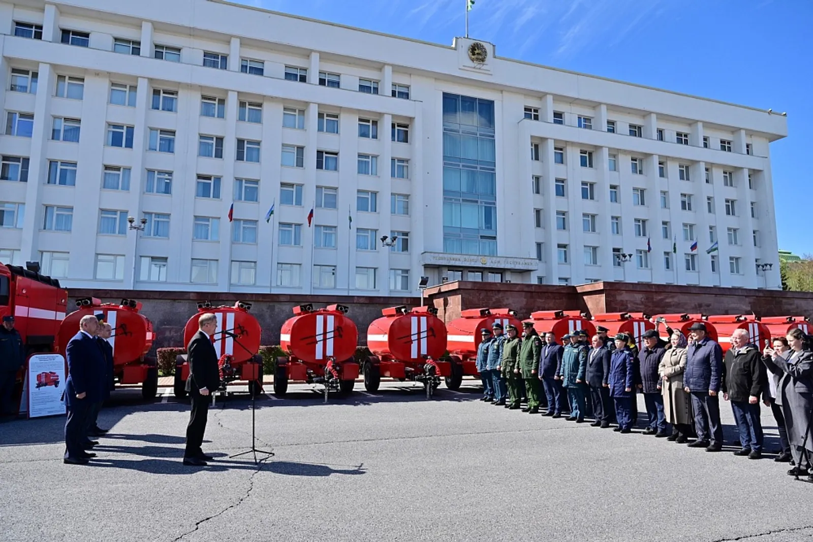 Пожарные Башкортостана получили новую спецтехнику