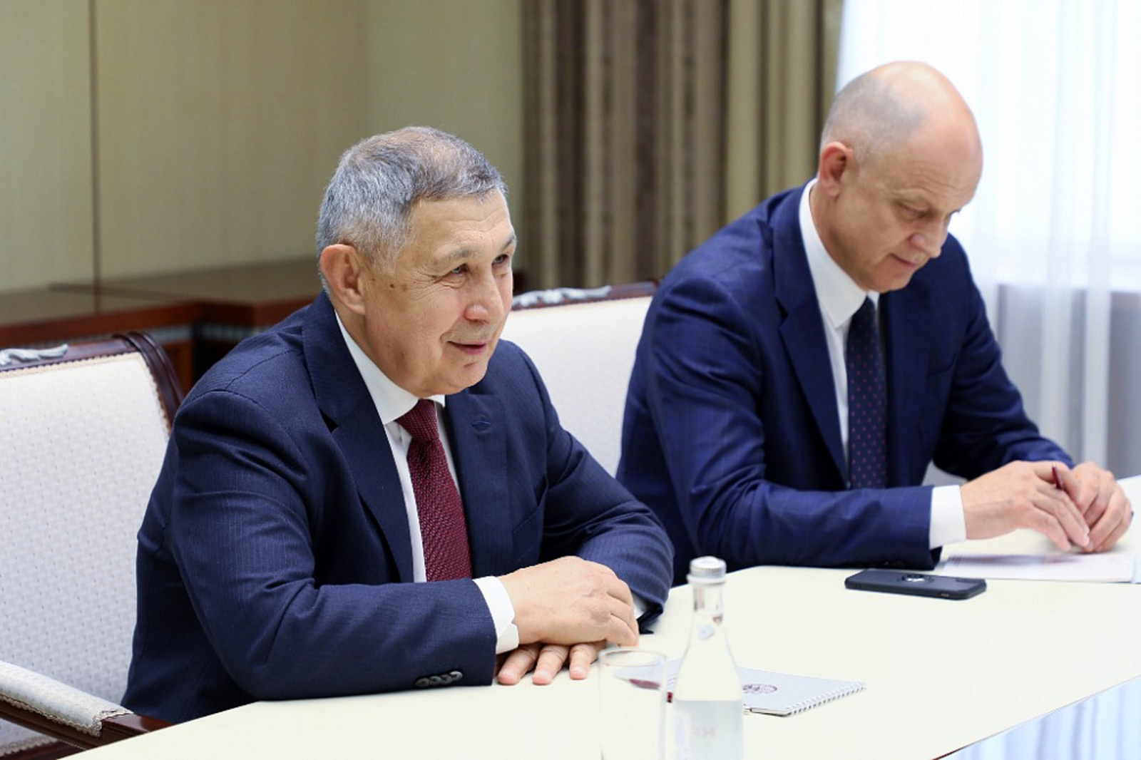 Радий Хабиров встретился с президентом Академии наук Татарстана Рифкатом Миннихановым