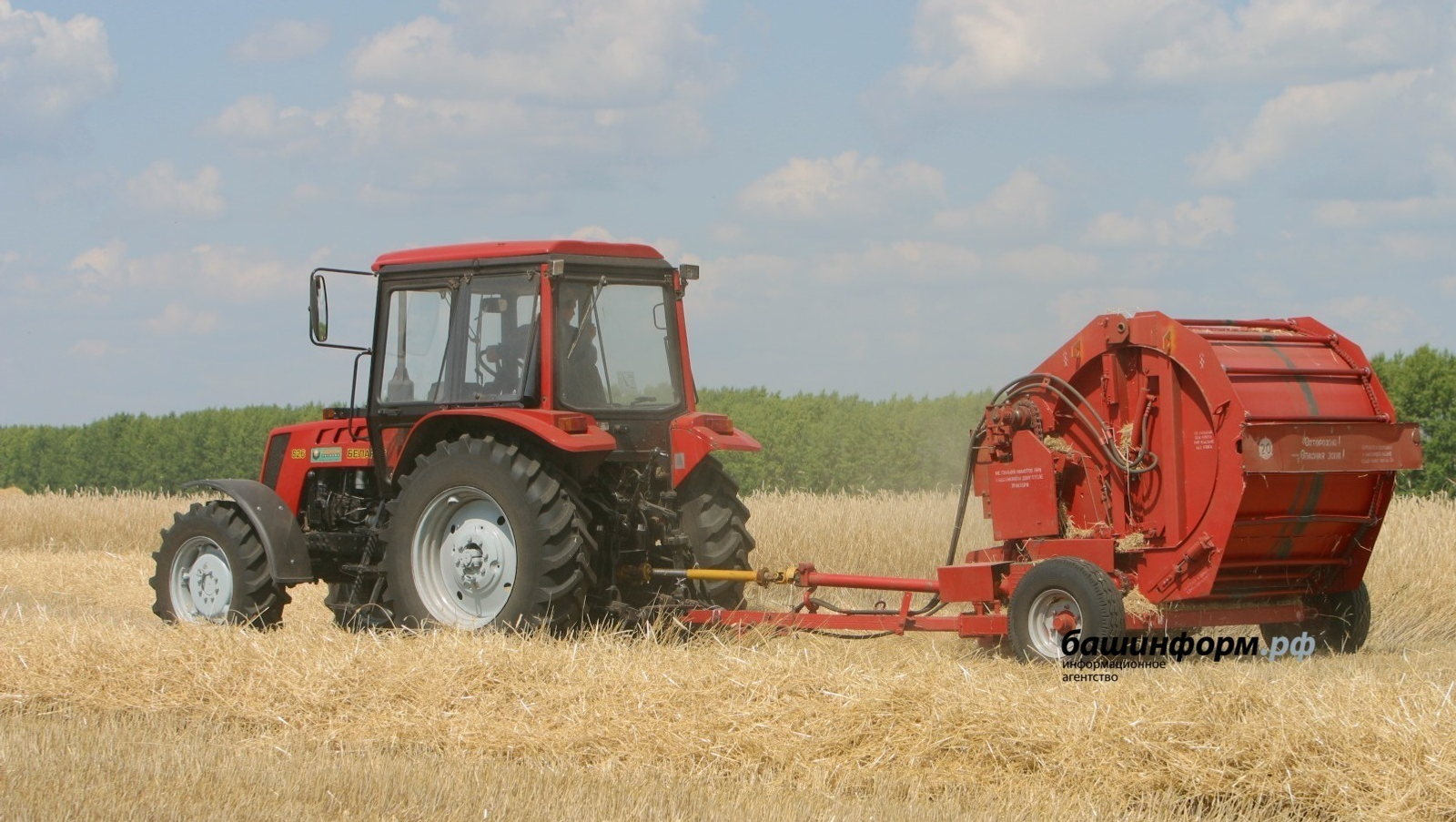 Придавило колесом: в Башкирии выяснили причину гибели комбайнера