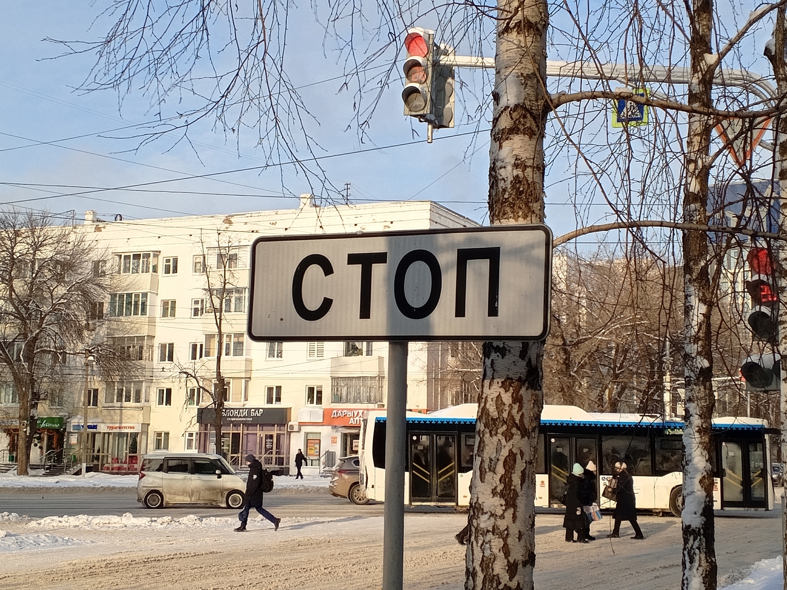 Водителей ждёт сюрприз: с 1 января в России пявятся новые дорожные знаки